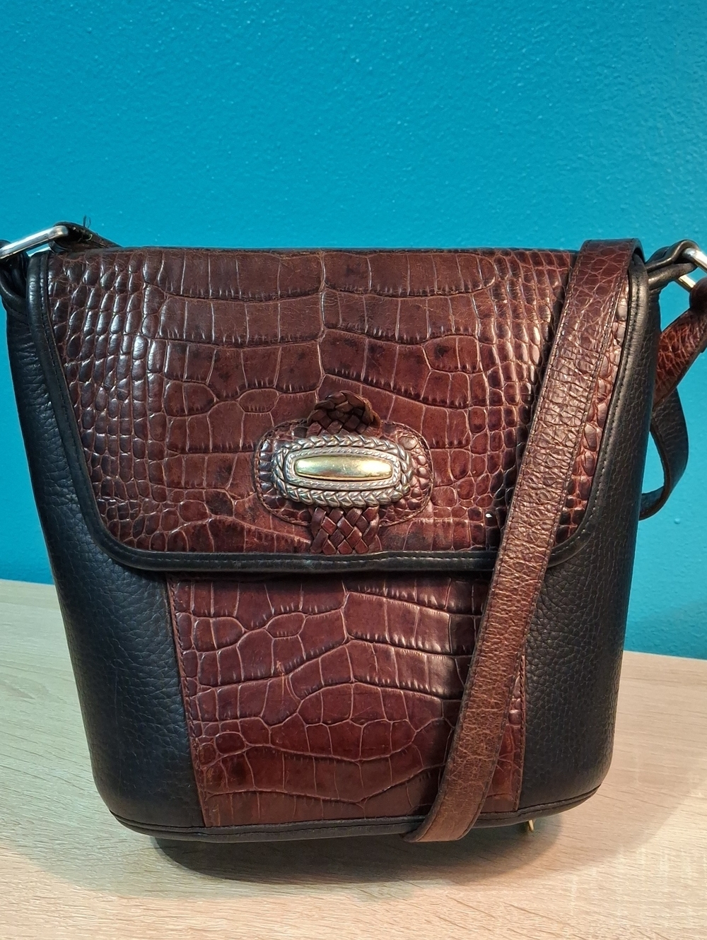 Brighton Magdaleine Brown Croc-Embossed & Black Leather Crossbody Vintage